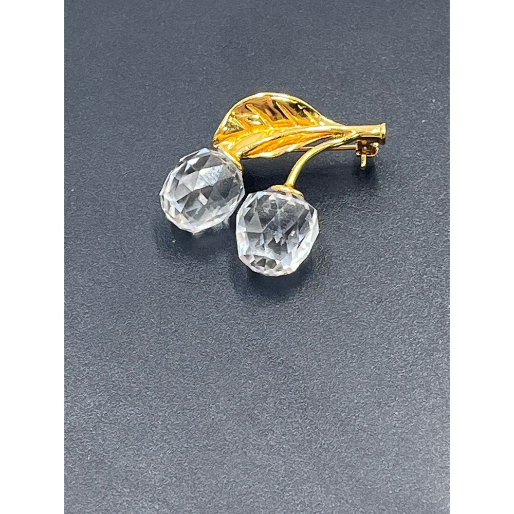 Swarovski Swan Signed Sparkling Crystal Cherry Gold‎ Plated Dangle Pin Brooch - Picture 12 of 13